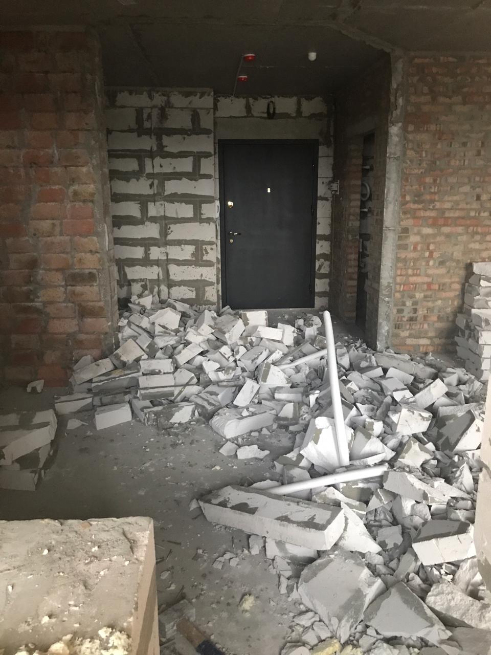 Демонтаж стен